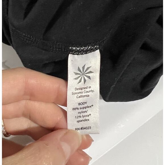 Athleta Black High Rise Chaturanga Tight Size XXS Stretchy Athleisure Comfy Wm’s - Picture 5 of 6
